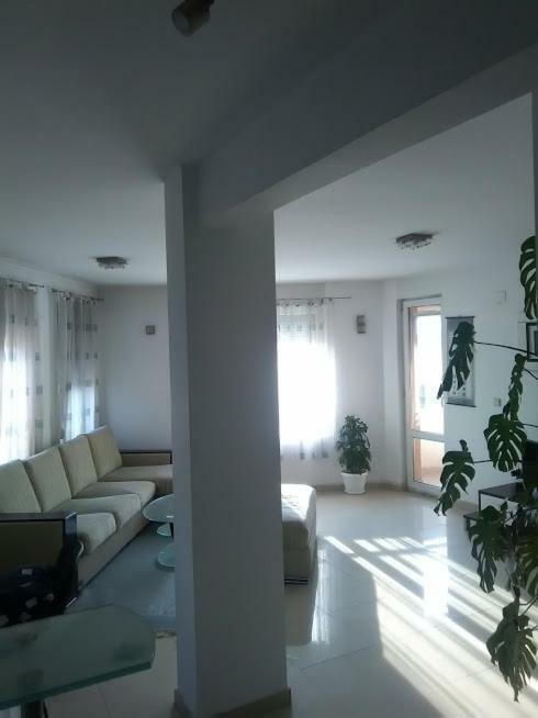 2 Rooms Apartment Plovdiv Kichuk Paris Extérieur photo